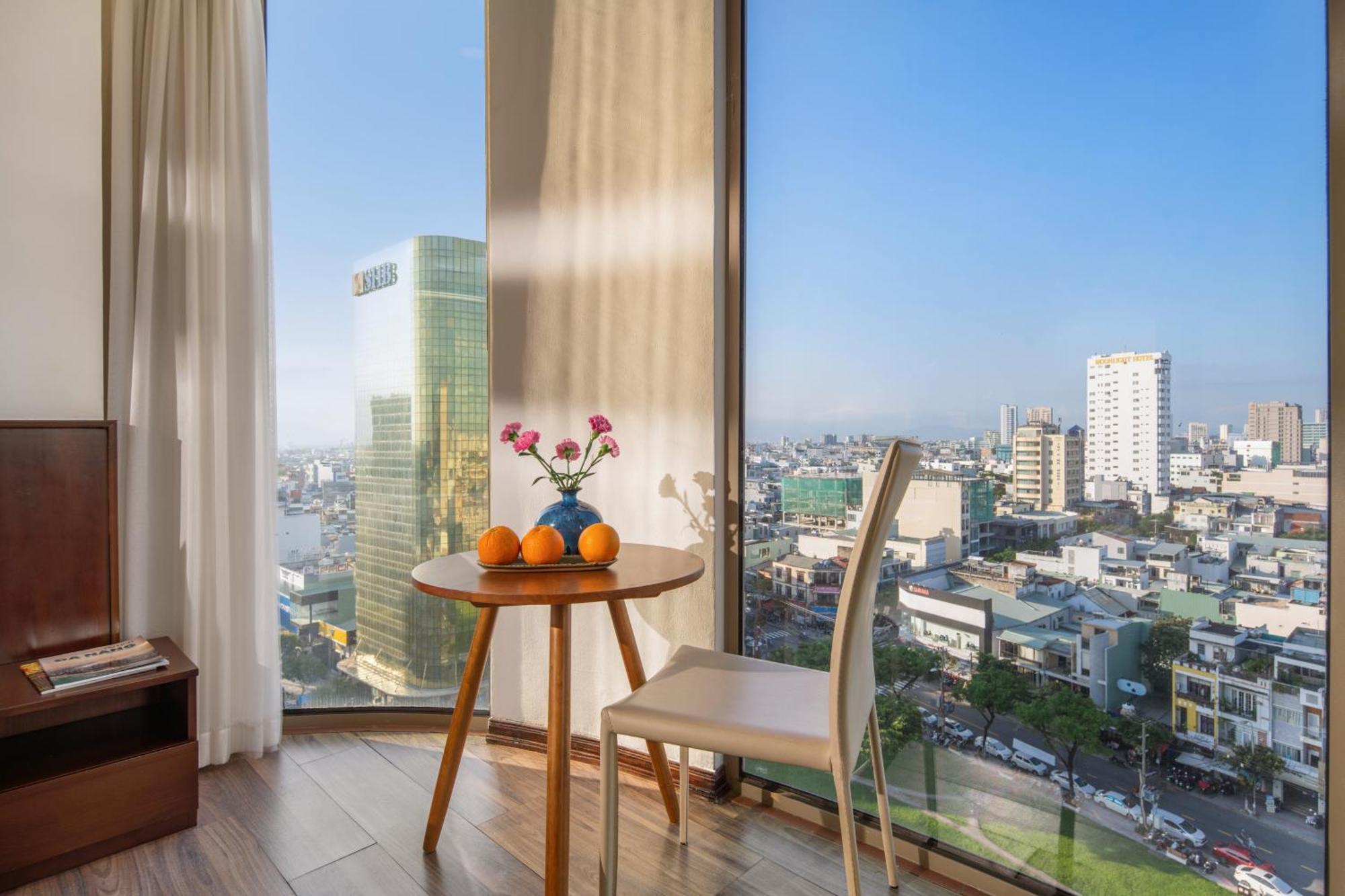 Mitisa Hotel Da Nang - Near Dragon Bridge Bagian luar foto